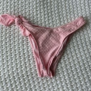 frankie’s bikini bottoms